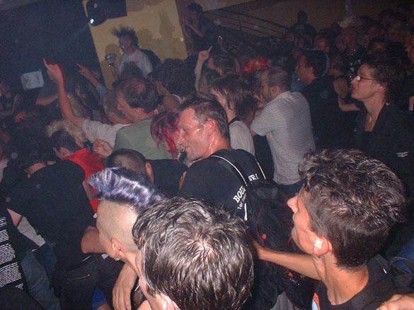 adicts_070814_02.jpg