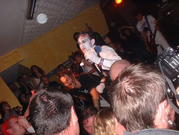 adicts_070814_20.jpg
