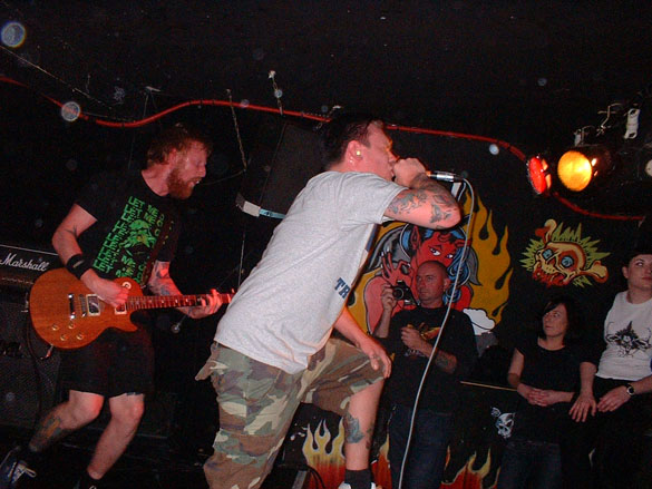 angerscurse_081126_02.jpg
