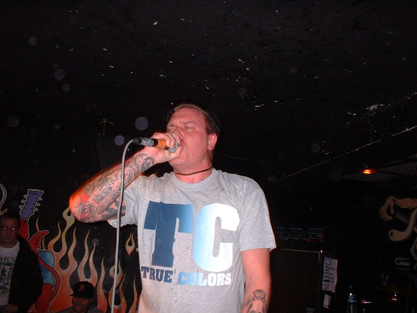 angerscurse_081126_07.jpg