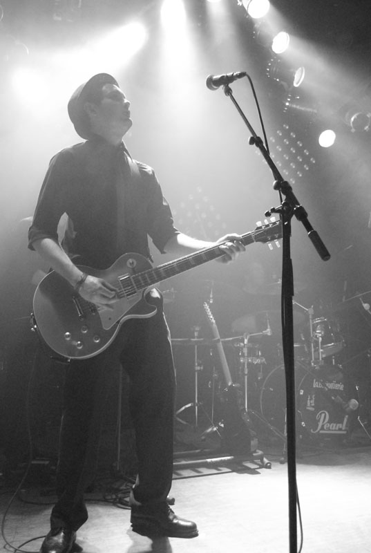 blackcatzoot_100123_03.jpg