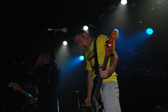 burningheads_090801_05.jpg