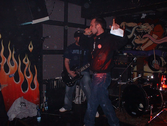 forthereal070406_3.jpg
