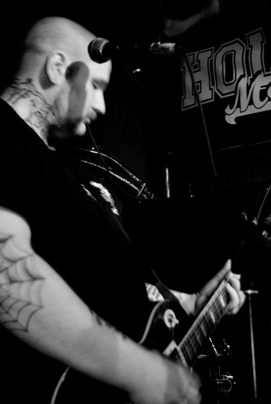 holdagrudge_100410_10.jpg
