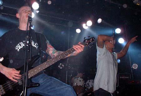 knuckledust2.jpg
