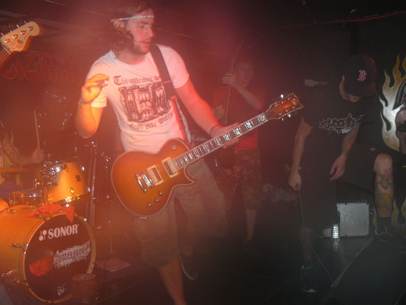 lionden_081126_04.jpg
