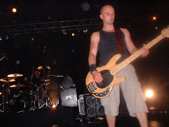 rightforlife_070602_01.jpg