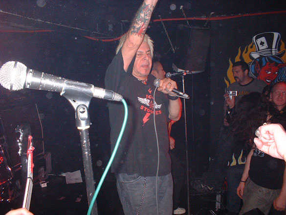 uksubs_081014_01.jpg